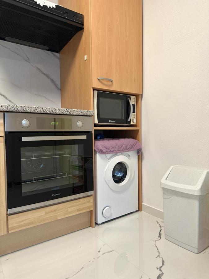 Apartment Samanta Supetar Extérieur photo