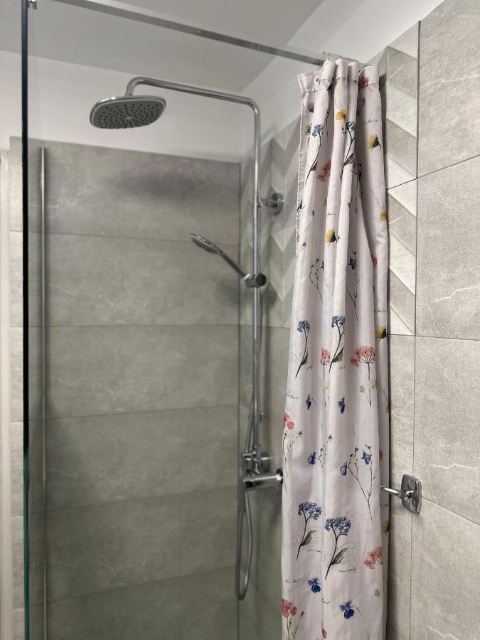 Apartment Samanta Supetar Extérieur photo